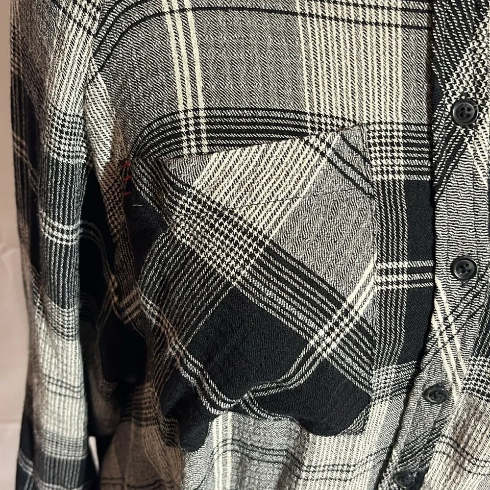 BDG urban outfitters button down long sleeve shirt size medium - Picture 7 of 11